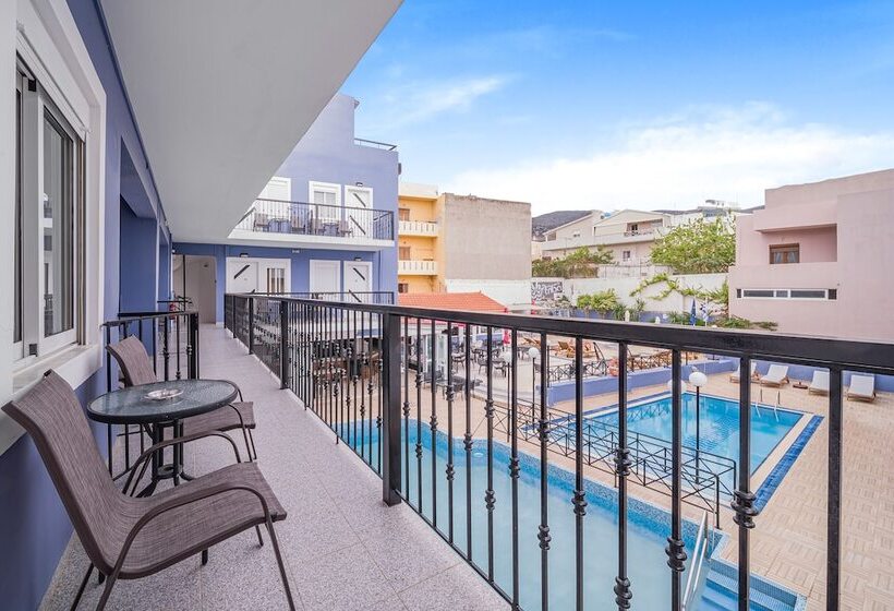 スーペリアスタジオ, Happy Days