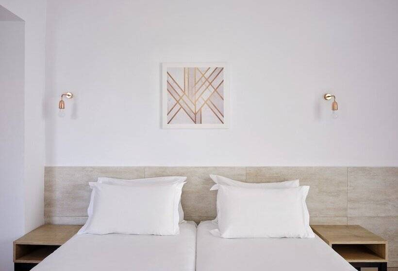 Номер Стандарт Вид на Бассейн, Atlantica Panthea Resort