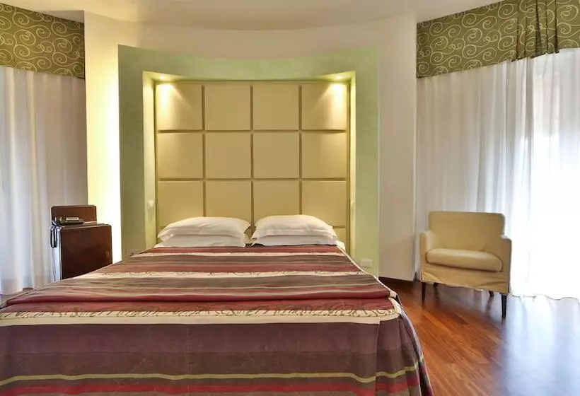 سوییت جونیور, Best Western Cesena