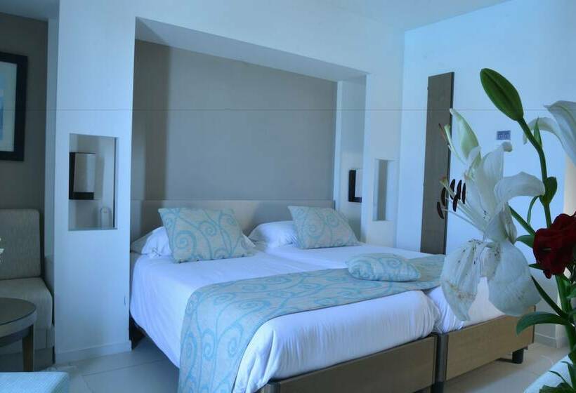Triple Room Sea View, Club Palm Azur Families And Couples