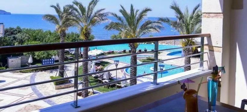 プールビュースイート, Cretan Dream Resort & Spa