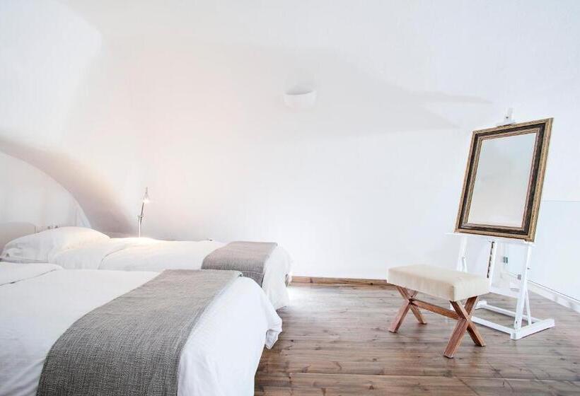 스위트, Ikastikies Suites