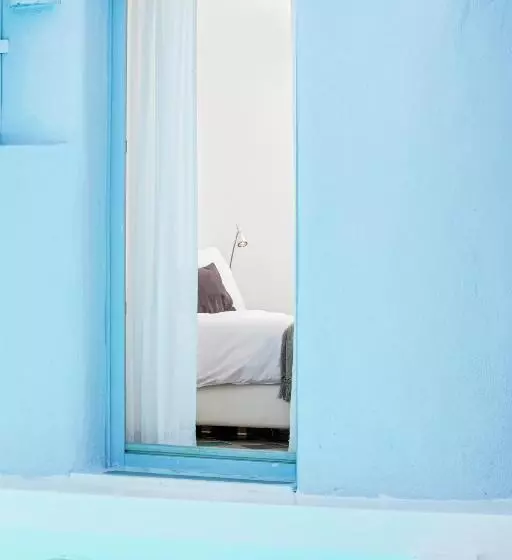 Suite with Pool, Ikastikies Suites
