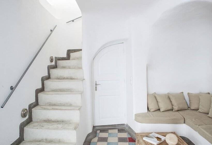 스위트, Ikastikies Suites