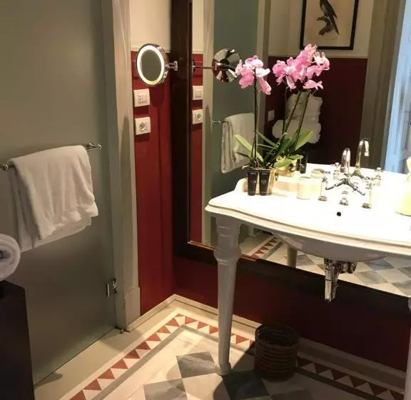 سوئیت جونیور با چشمانداز, Il Salviatino Firenze