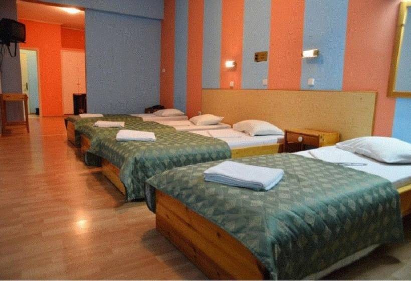 غرفة عائلية, Korinthos