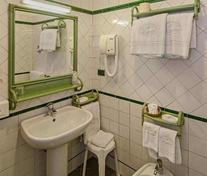 ガーデンビュースーペリアールーム, Kyrton