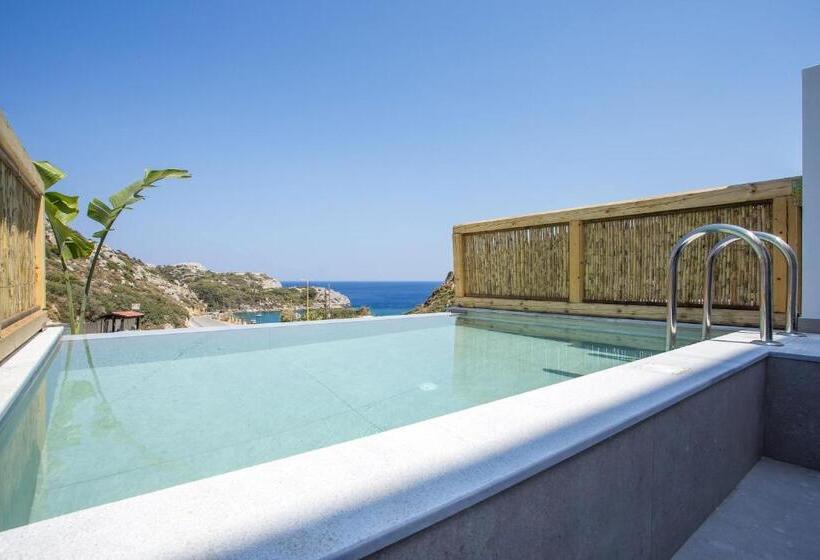 Люкс с Бассейном, Ladiko Suites Faliraki