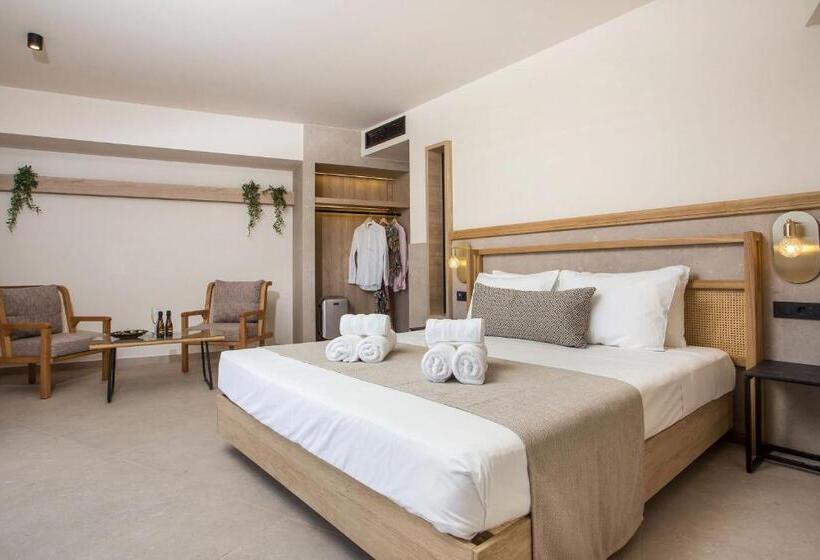 Люкс с Бассейном, Ladiko Suites Faliraki