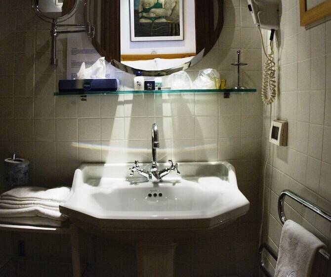 اتاق استاندارد, Locanda Cairoli