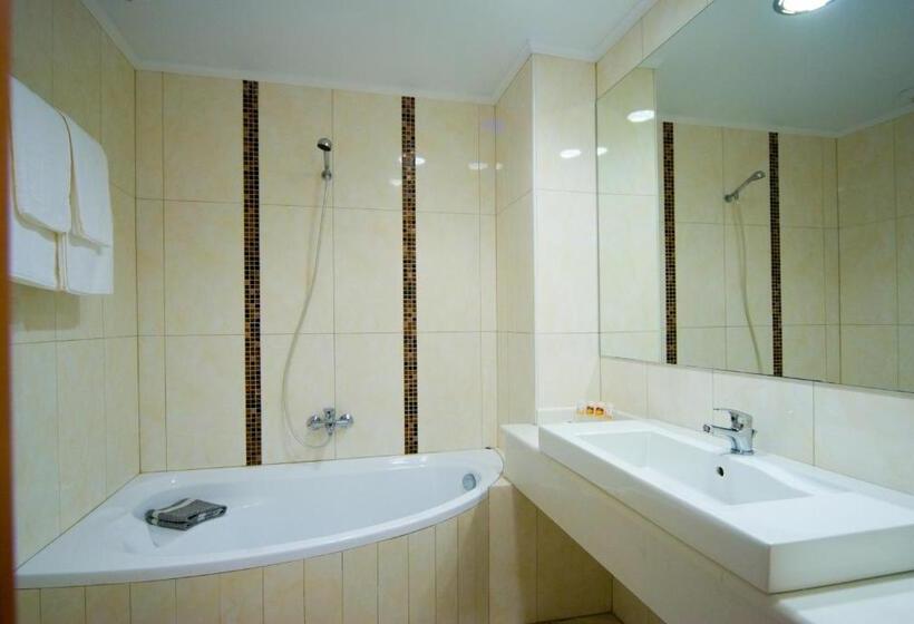 スタンダードシングルルーム, Porfi Beach