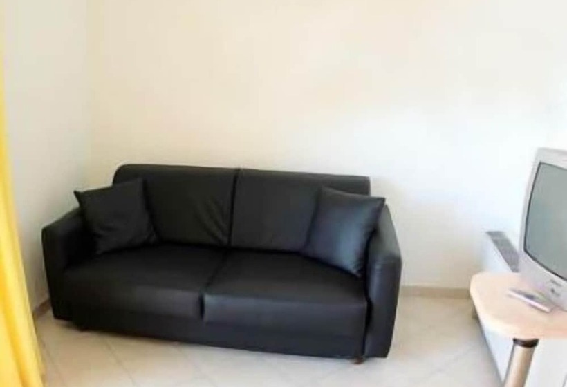 דירת חדר, Residence Beach Paradise