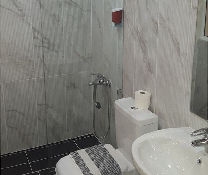 غرفة قياسية, Rex