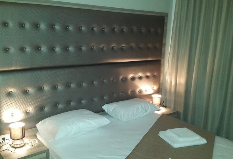 غرفة قياسية, Rex