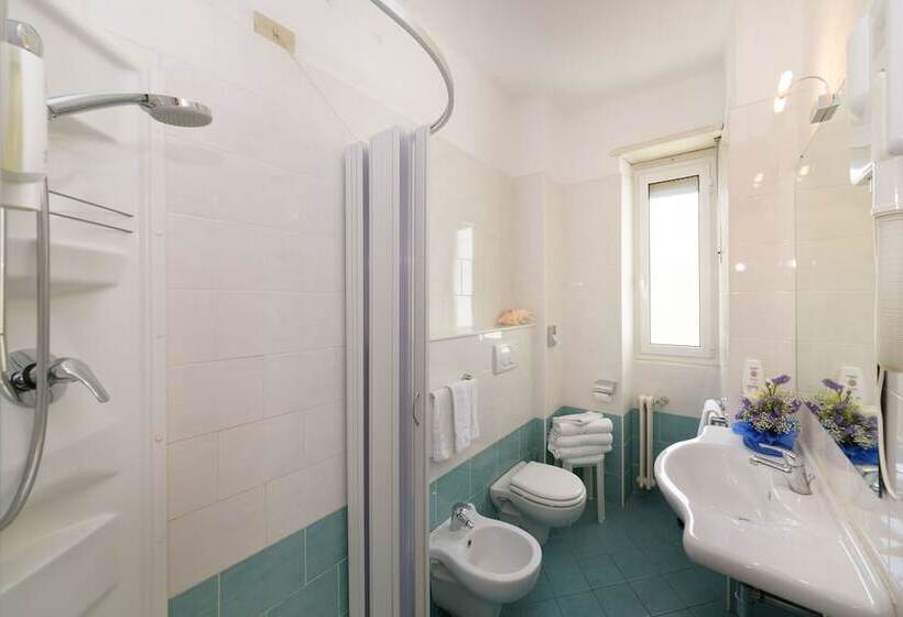 Трехместный Номер Комфорт, Ristorante La Marina Mhotelsgroup