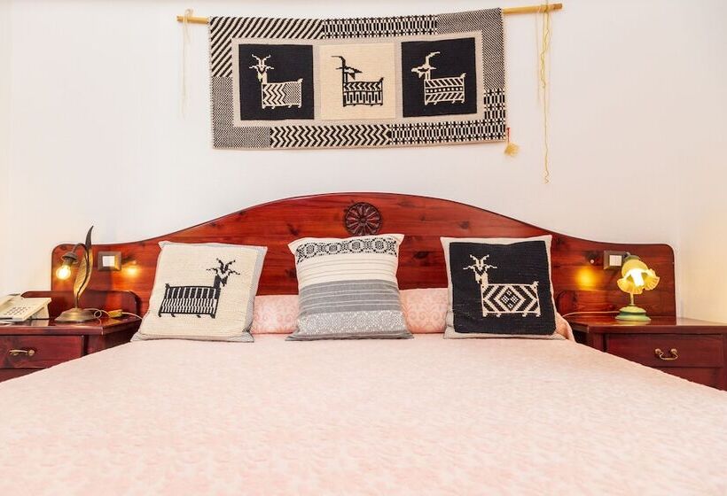 غرفة قياسية, S Ortale