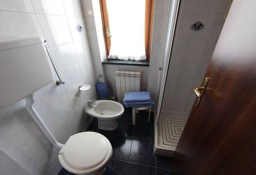 스탠다드 트리플 룸, Santa San