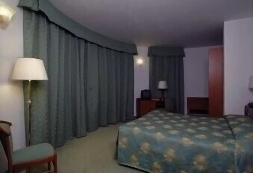 スタンダードトリプルルーム, Villa Altura