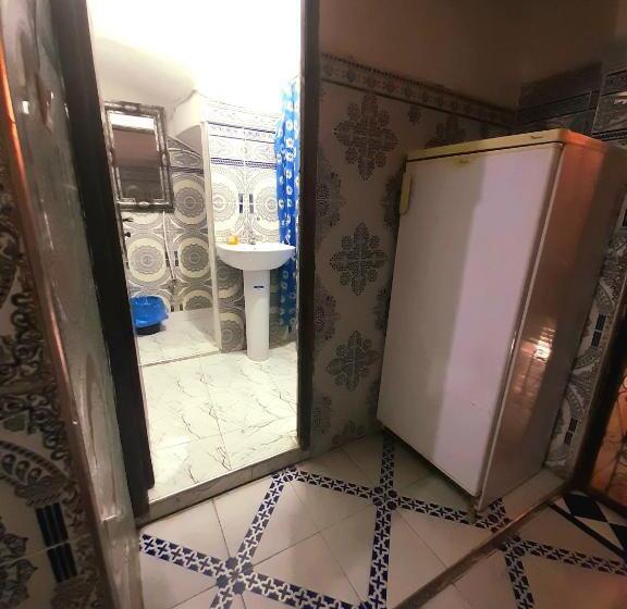 Economy Triple Room, Riad Chennaoui