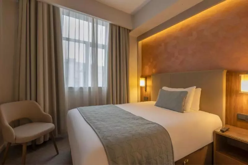 Economy Triple Room, Riad Chennaoui