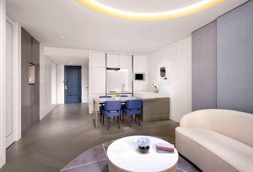 Люкс Премиум, Sofitel Ambassador Seoul Hotel & Serviced Residences