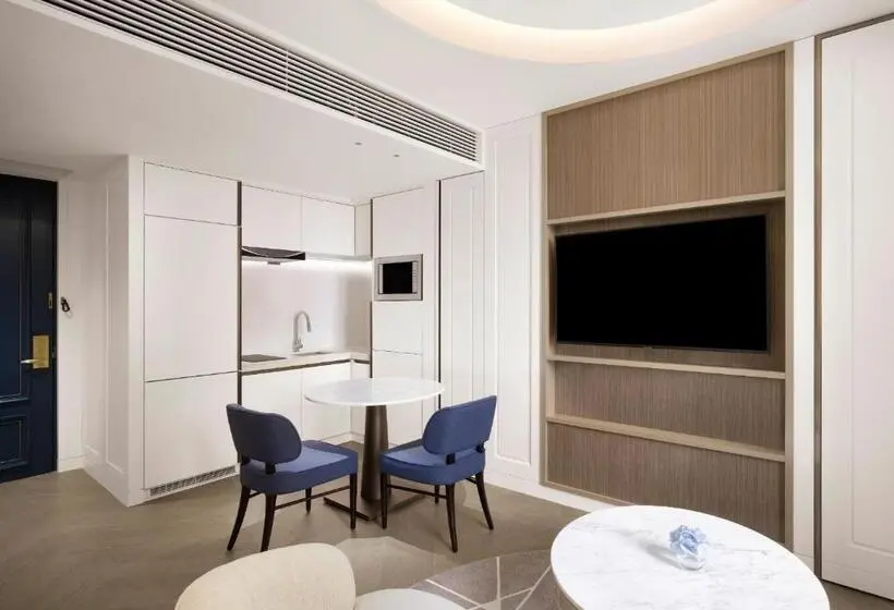 スタンダードスタジオ, Sofitel Ambassador Seoul Hotel & Serviced Residences