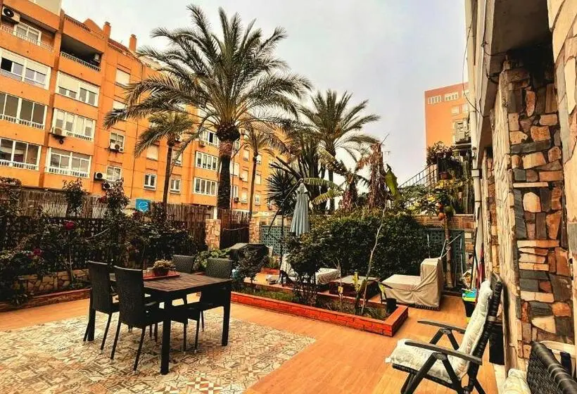 اتاق استاندارد سه تخته با سرویس بهداشتی مشترک, La Pita Beach House