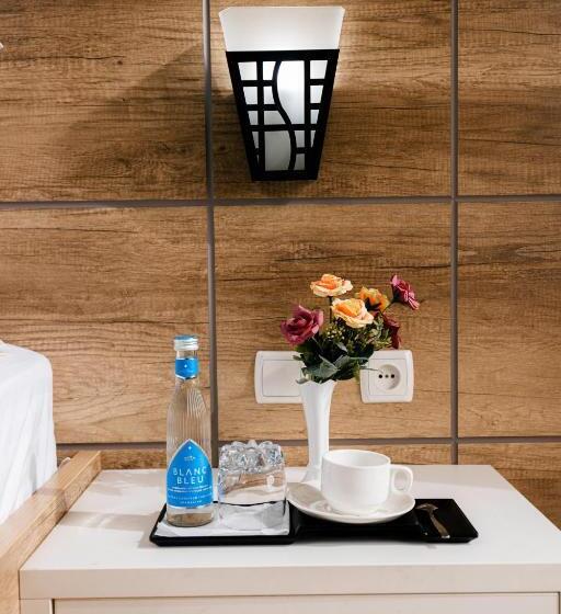 Habitació Familiar Deluxe, Art Regency Premium Hotel, Free Airport Shuttle Service