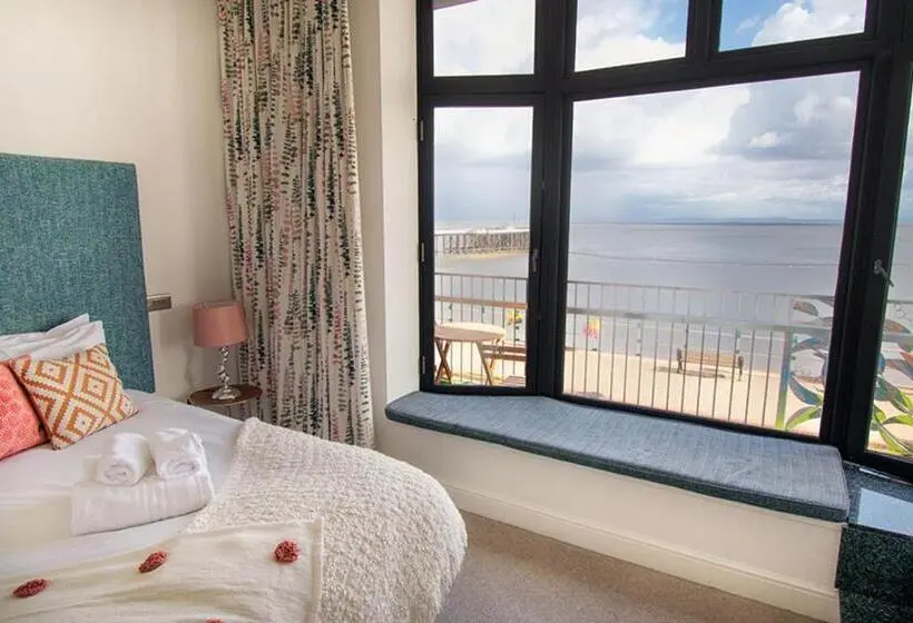 オーシャンビューデラックスルームバルコニー付き, Beachcliff Rooms & Apartments