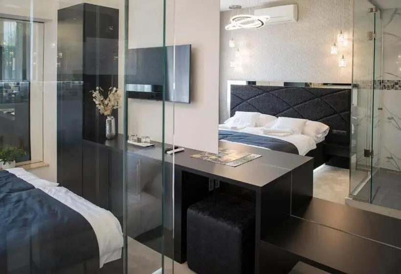 デラックスルーム, Z Rooms Boutique