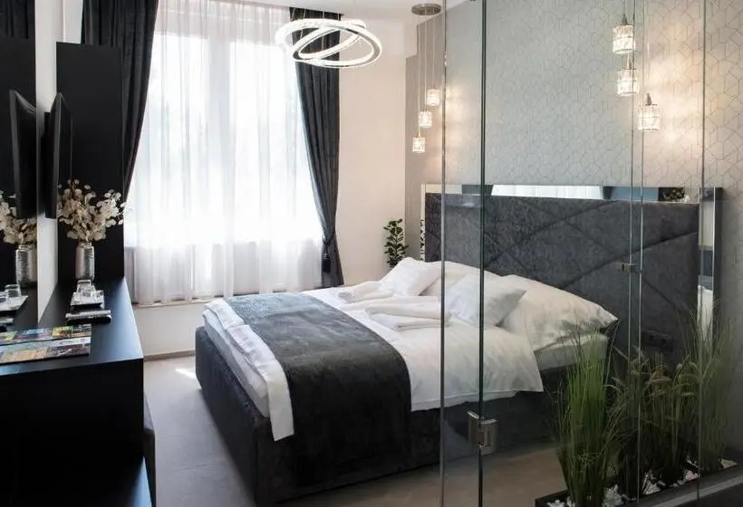デラックスルーム, Z Rooms Boutique