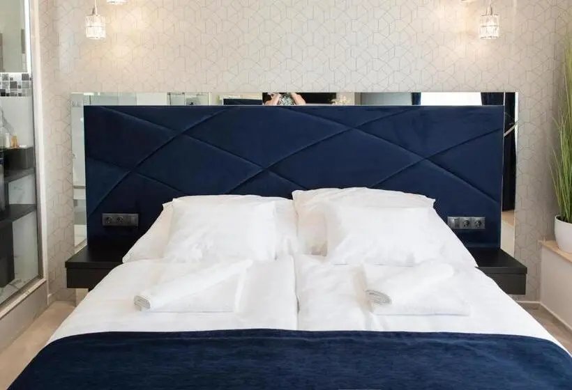 デラックスルーム, Z Rooms Boutique