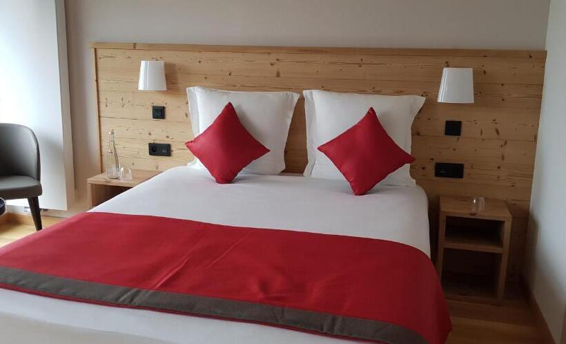 Люкс Вид на Горы, Auberge Des Glieres Plateau Des Glières
