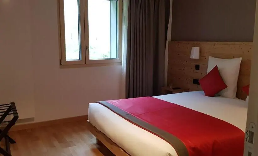 スイート, Auberge Des Glieres Plateau Des Glières