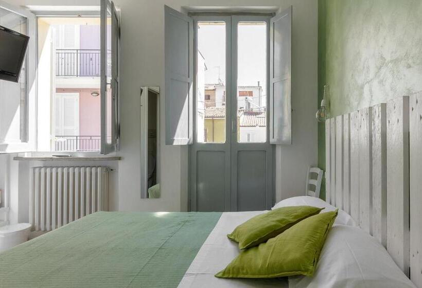 غرفة قياسية مزوَّدة بشُرفة, Al Borgo Marinaro Guest House