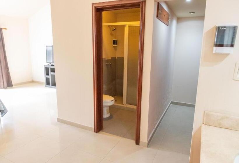 标准间, Room In Guest Room   19 Comfortable Suite For 2 People