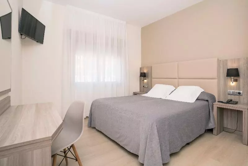 2 Bedroom Apartment Pool View, Aparthotel Atlántico Resort