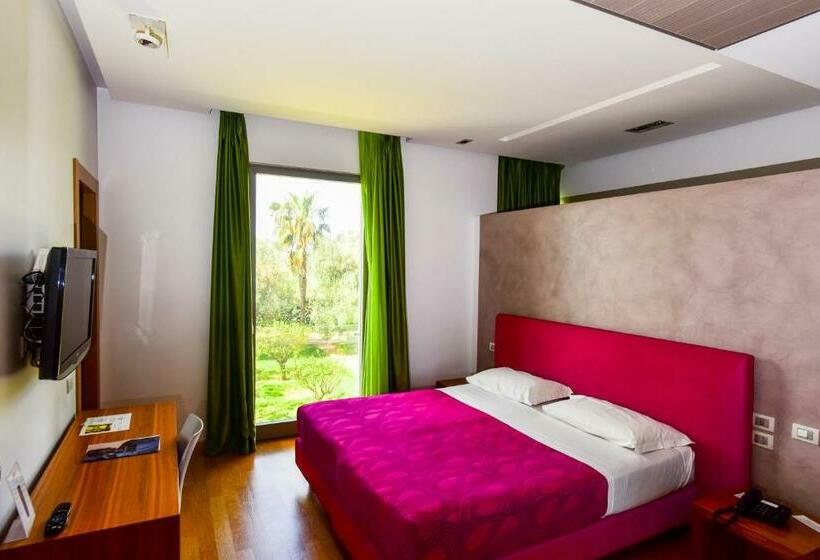 Quarto standard, Arthotel & Park Lecce