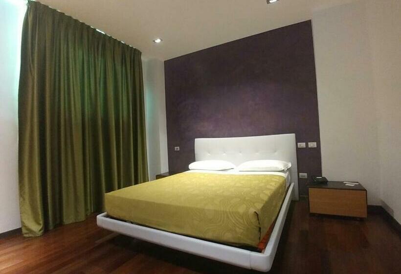 Quarto standard, Arthotel & Park Lecce