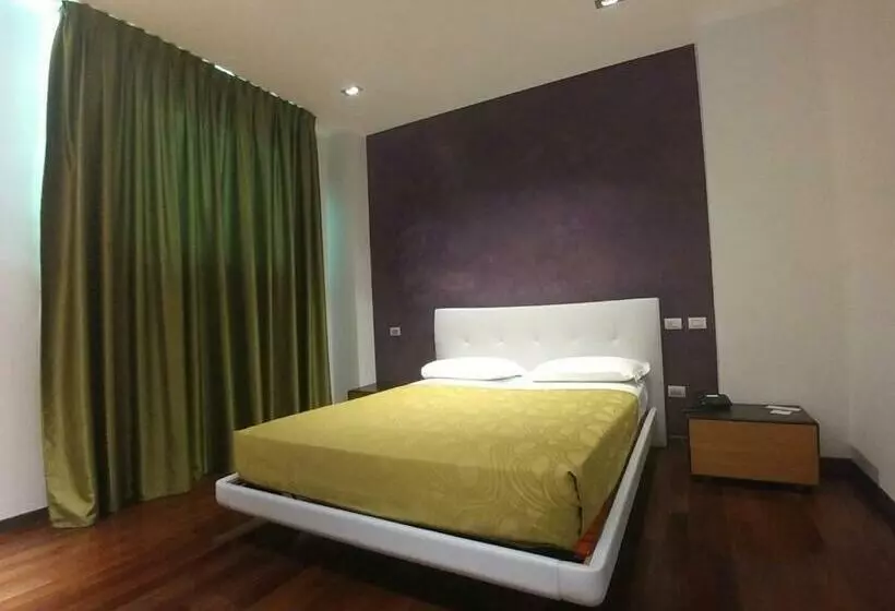 اتاق استاندارد, Arthotel & Park Lecce