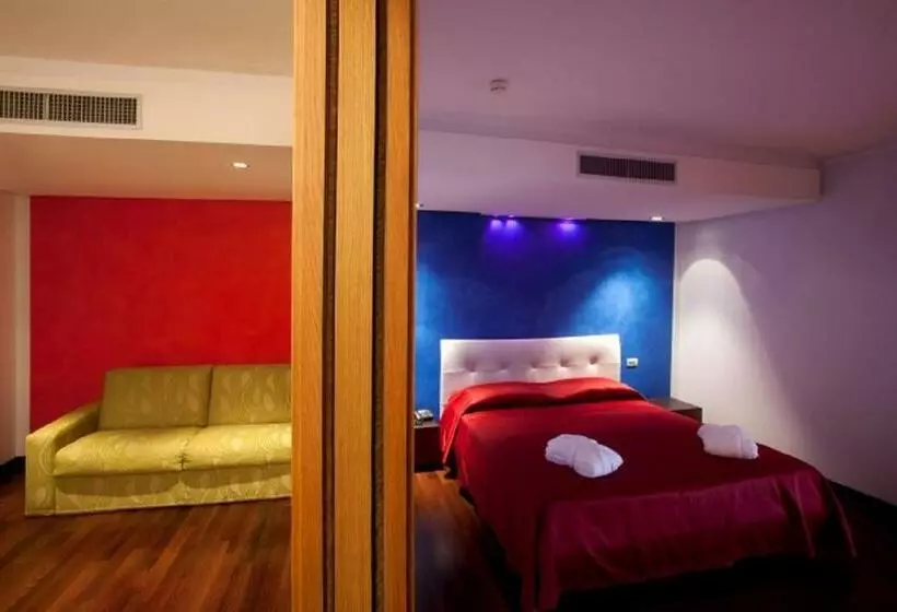 سوییت جونیور, Arthotel & Park Lecce