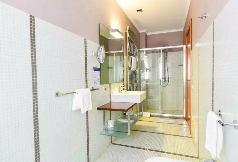 سوییت جونیور, Arthotel & Park Lecce