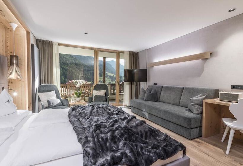 Номер Superior, Alpenheim Charming & Spa