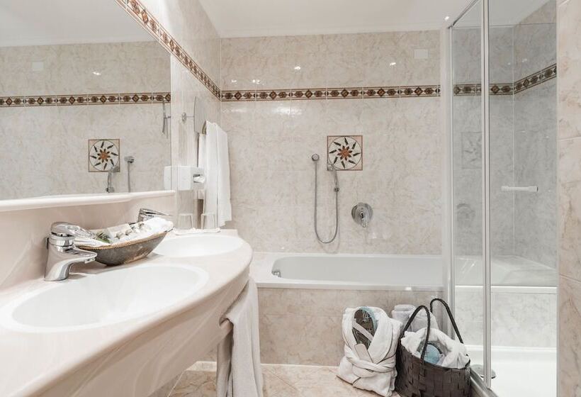 Люкс, Alpenheim Charming & Spa