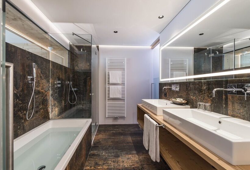 Полулюкс, Alpenheim Charming & Spa