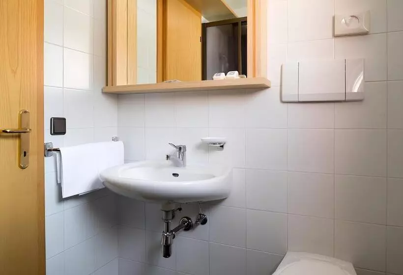 آپارتمان 2 خوابه, Apartments Lores