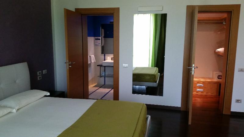 Quarto superior, Arthotel & Park Lecce