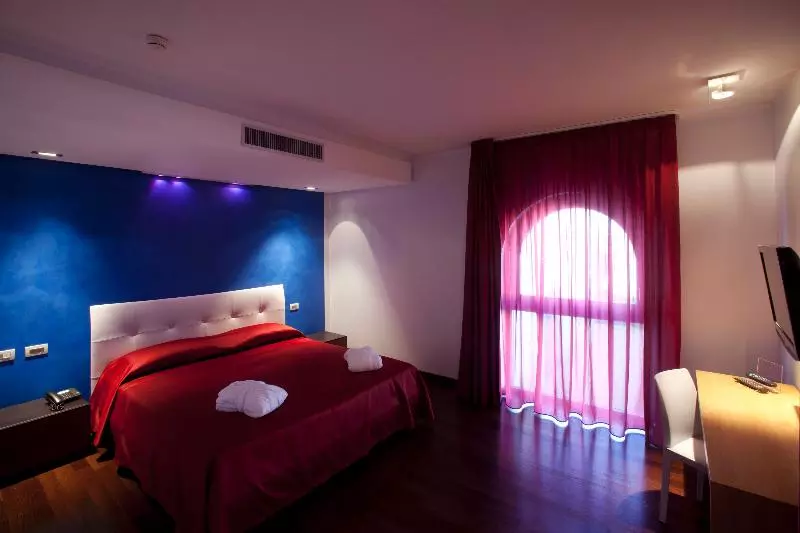 سوییت, Arthotel & Park Lecce