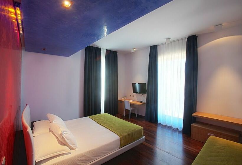 Quarto standard, Arthotel & Park Lecce
