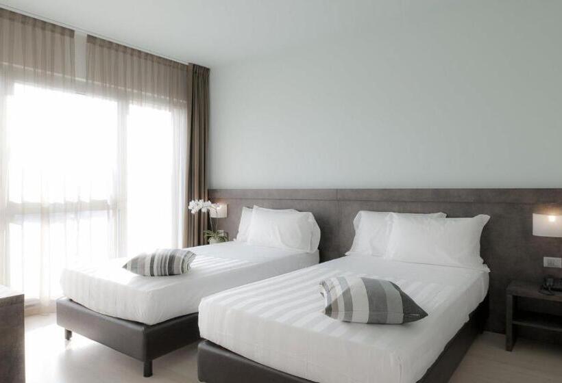 Номер Superior, Blu Arena